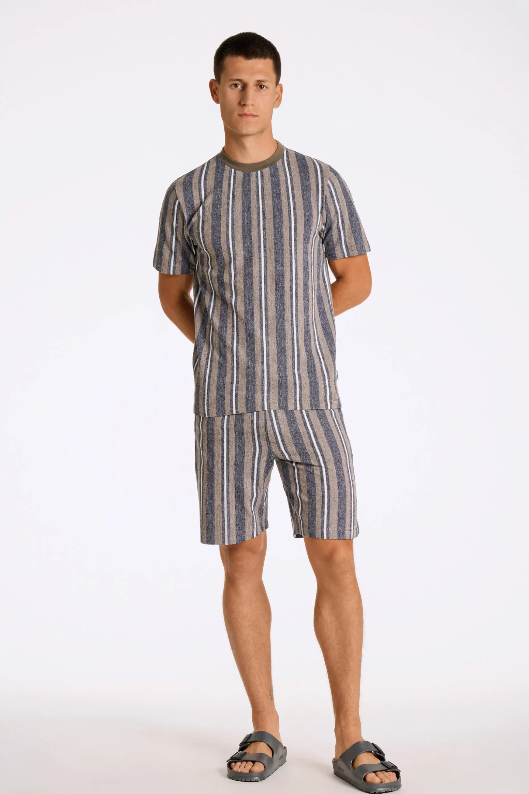 Casual shorts
