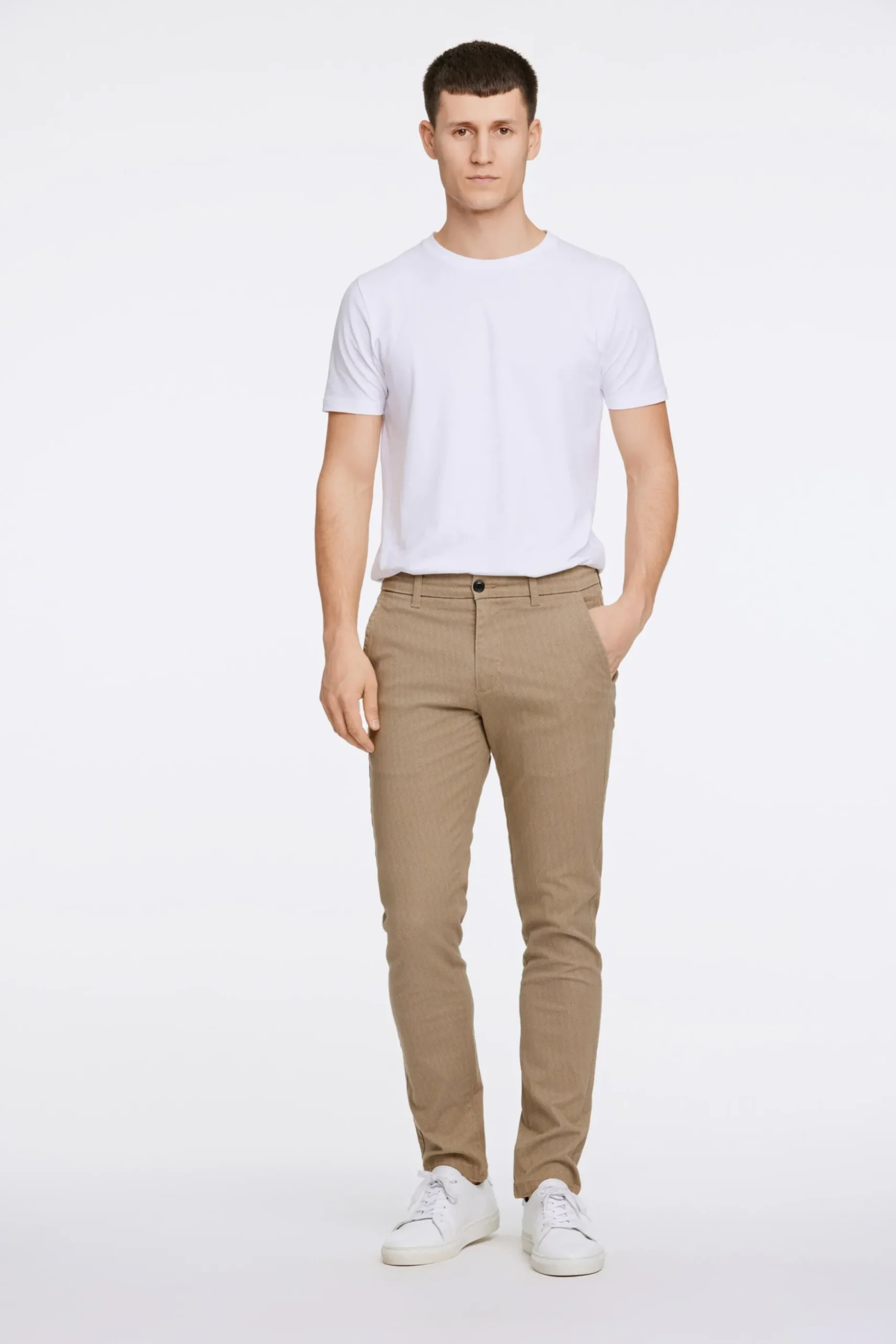 Chinos