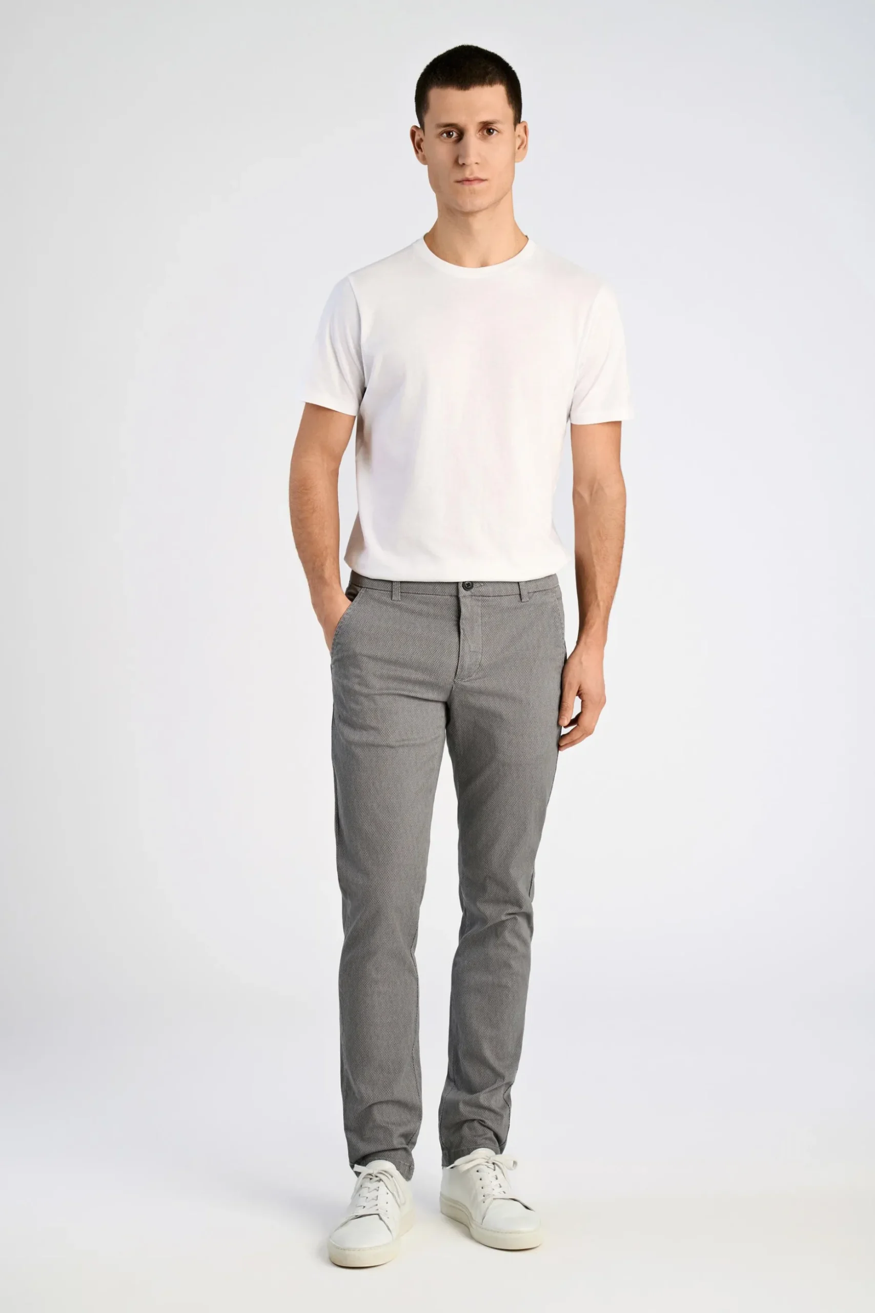 Chinos