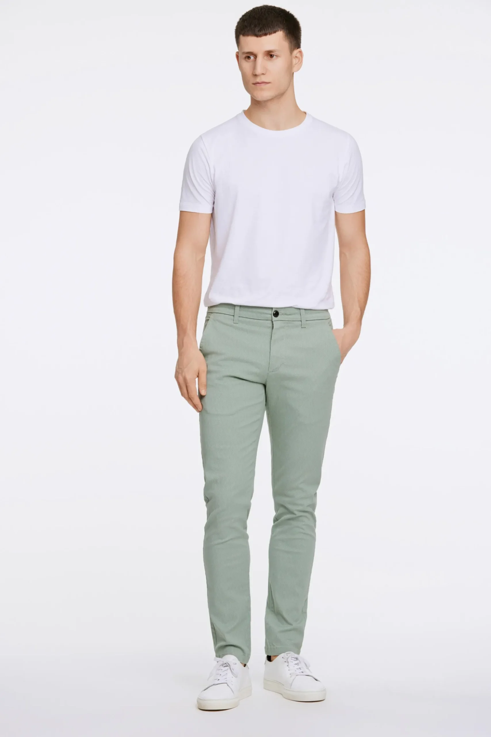 Chinos