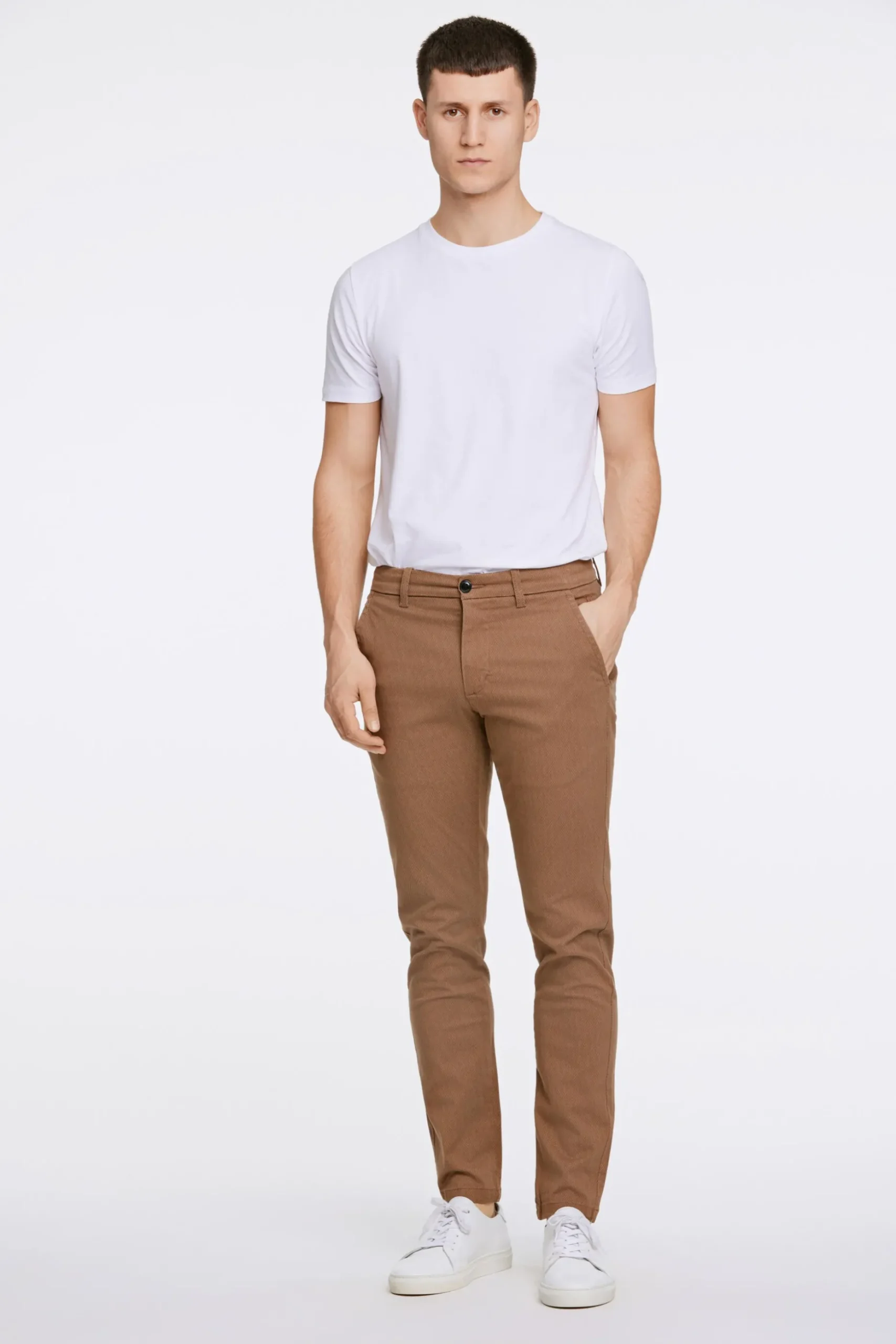 Chinos