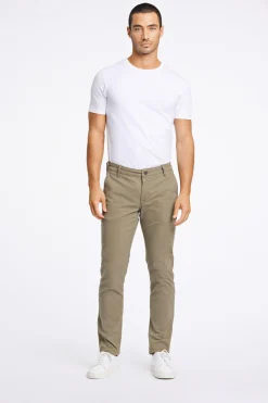 Chinos