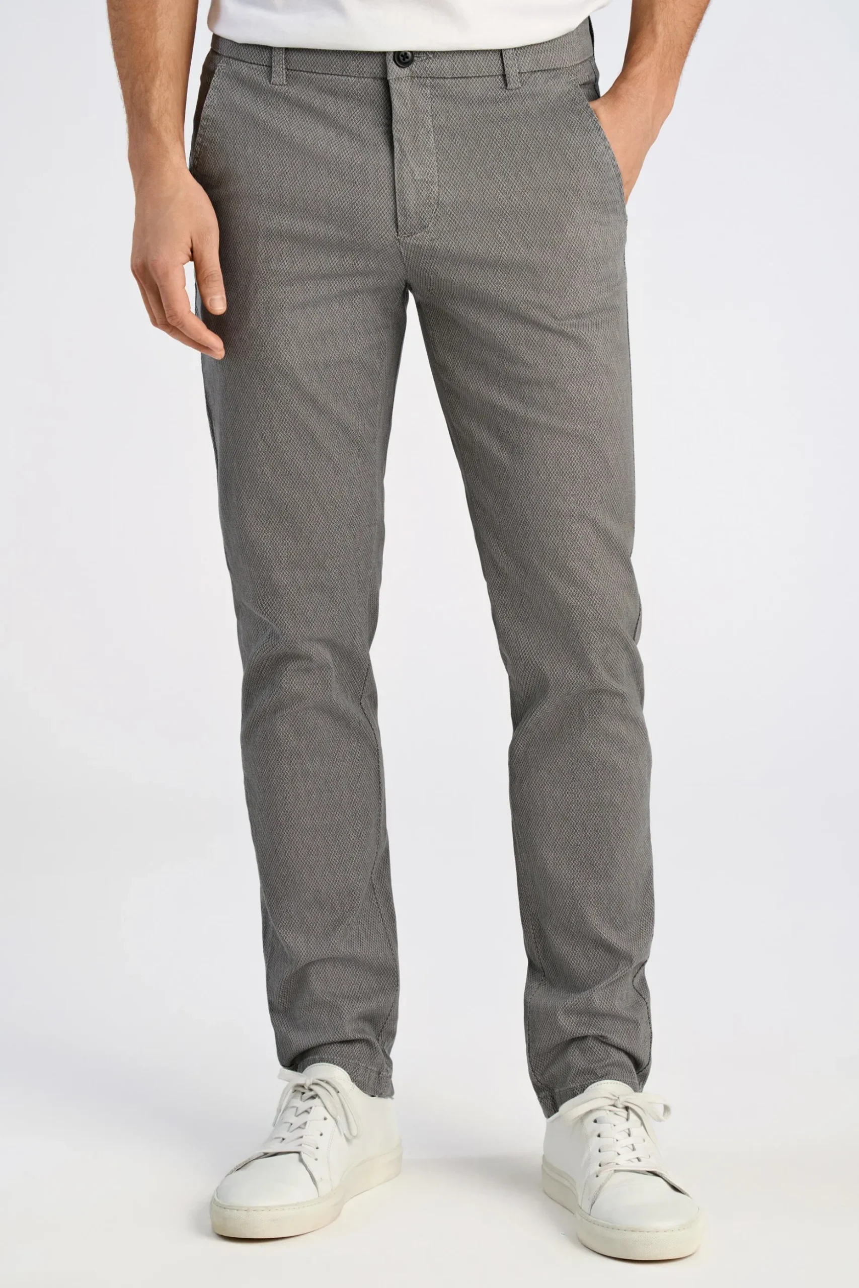 Chinos