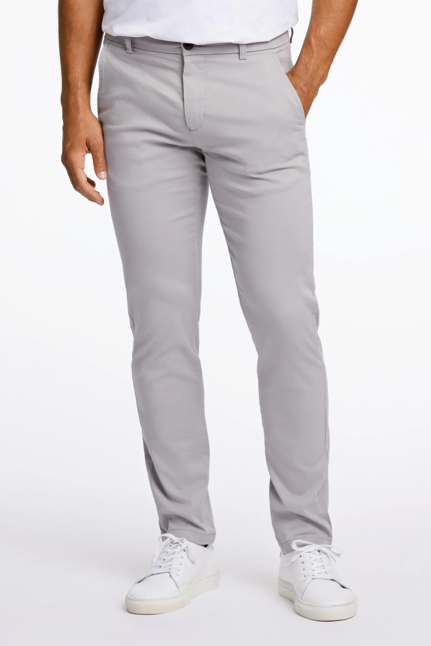 Chinos