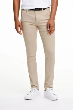 Chinos