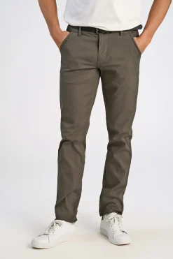 Chinos