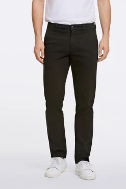 Chinos
