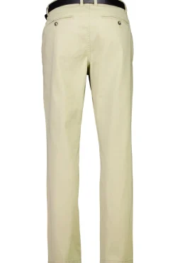 Chinos