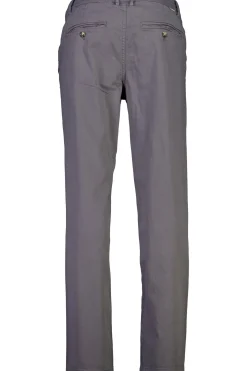 Chinos