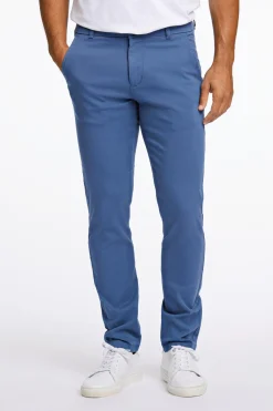 Chinos