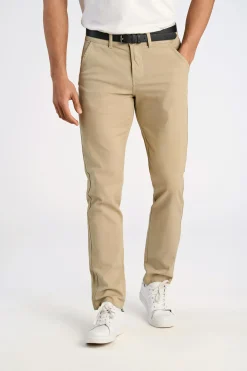 Chinos