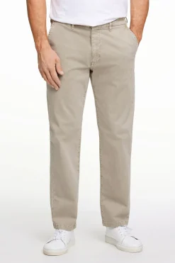 Chinos
