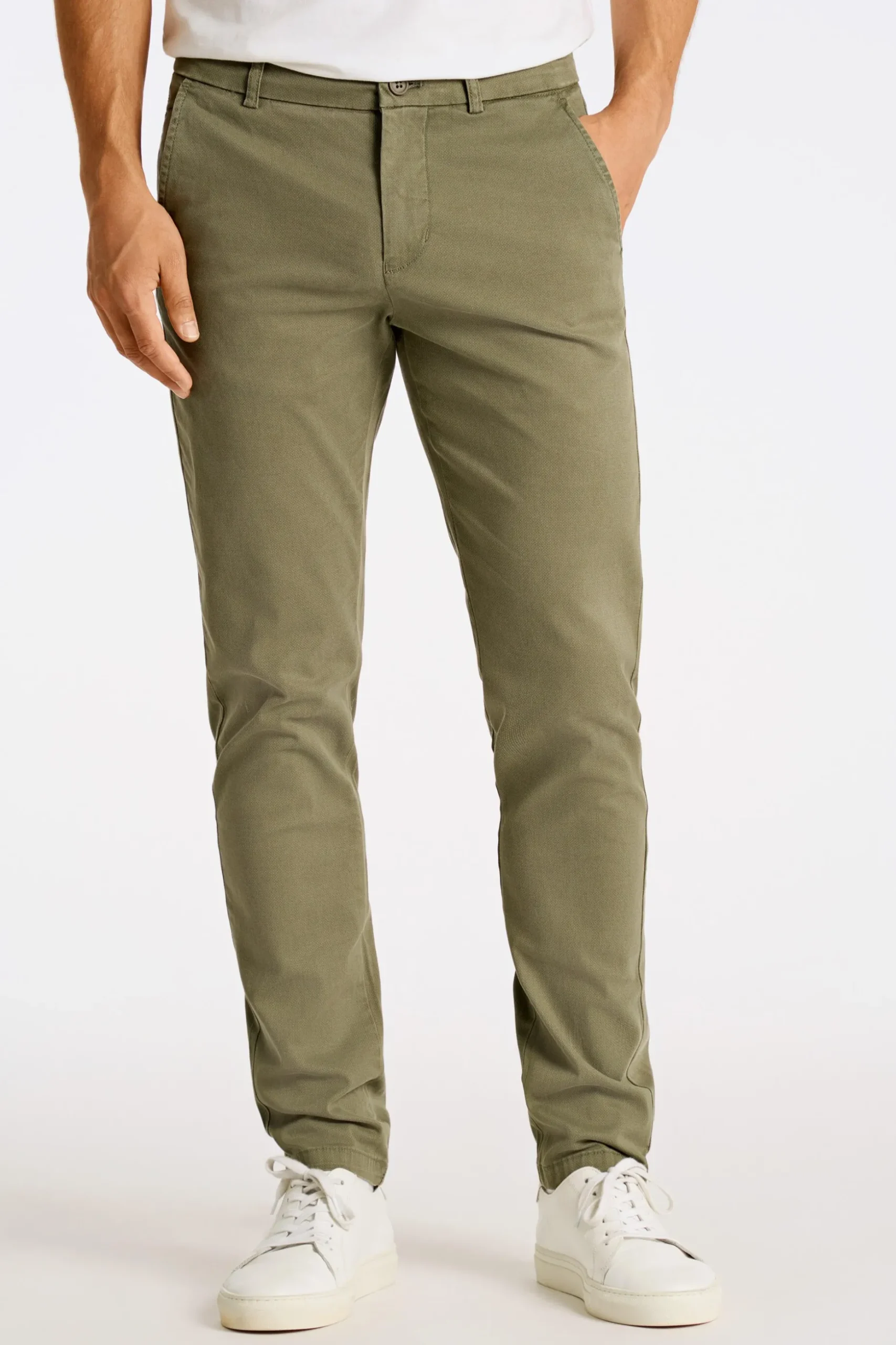 Chinos