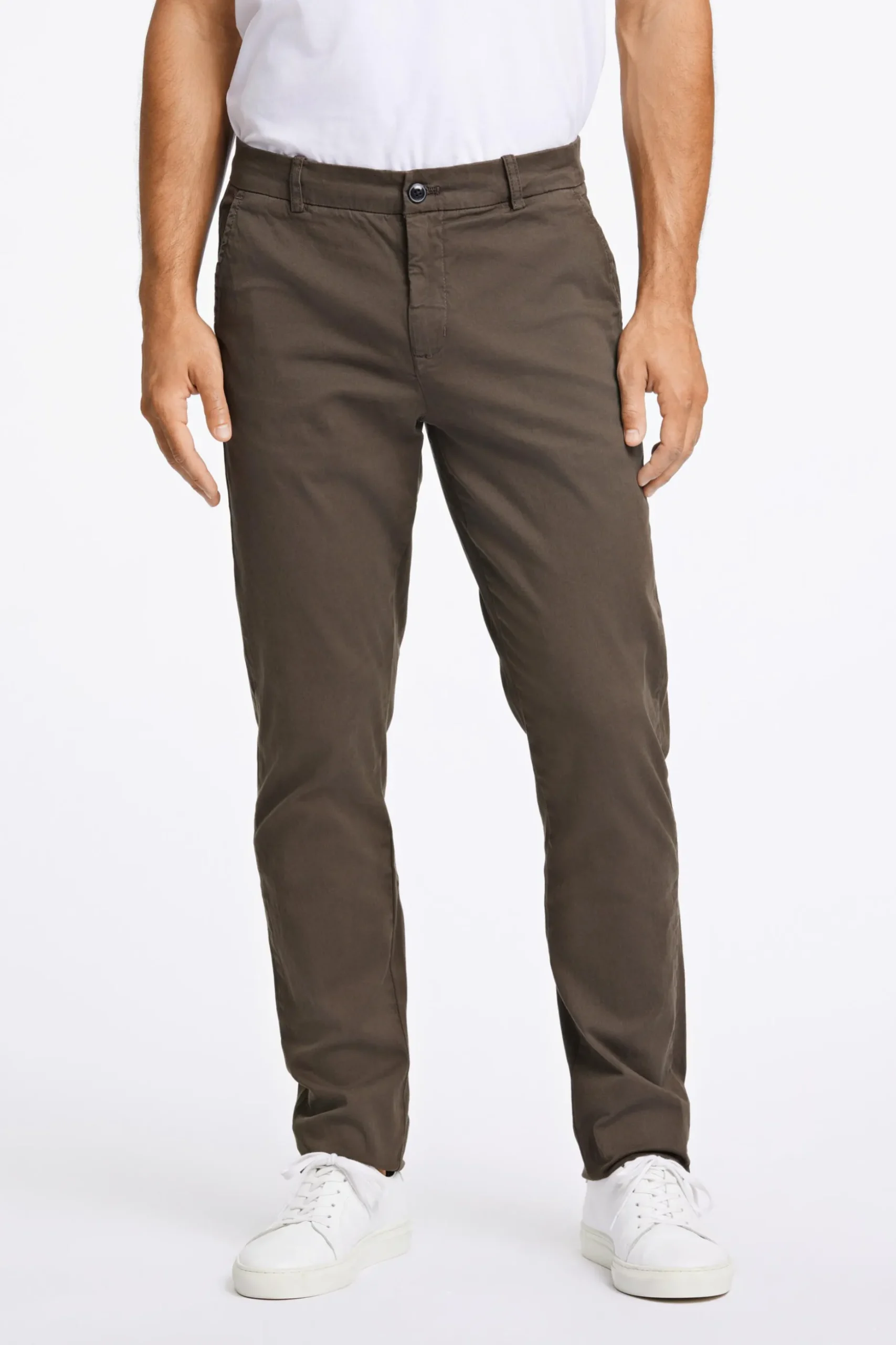 Chinos