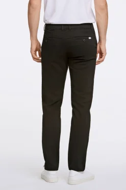 Chinos