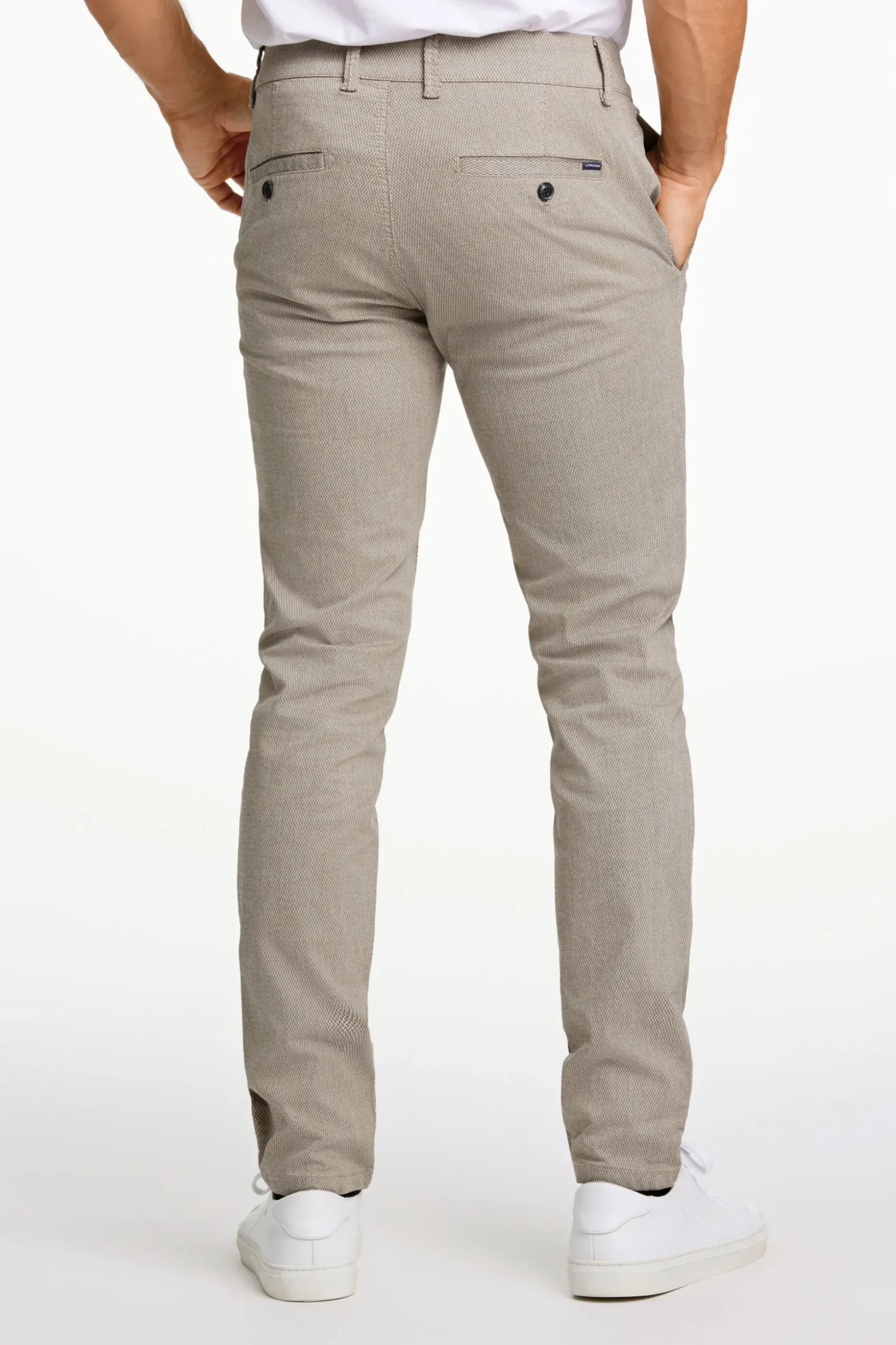 Chinos