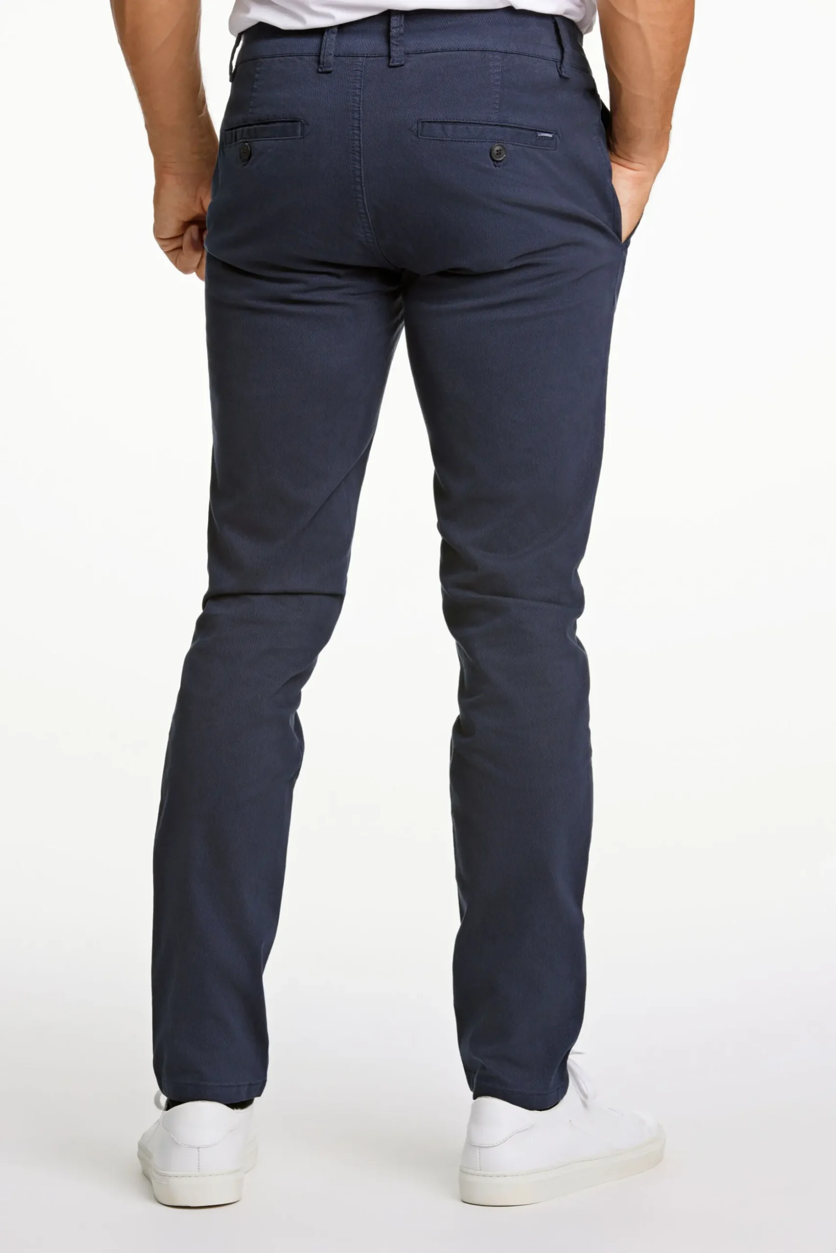 Chinos