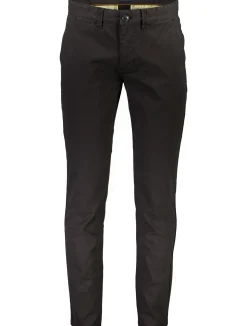 Chinos