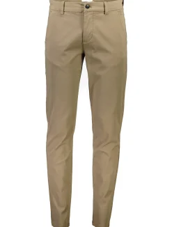 Chinos