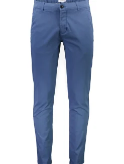 Chinos