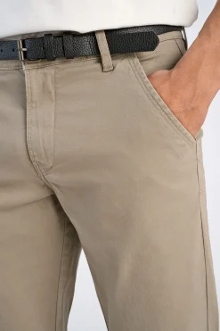 Chinos