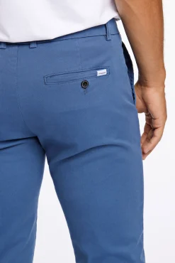 Chinos