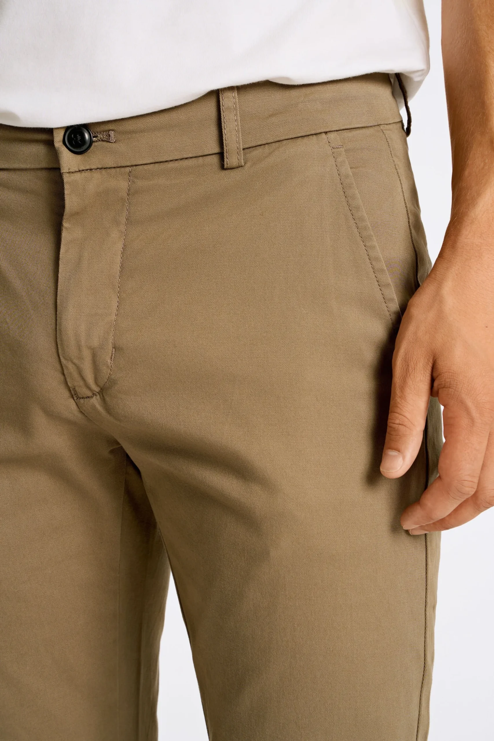 Chinos