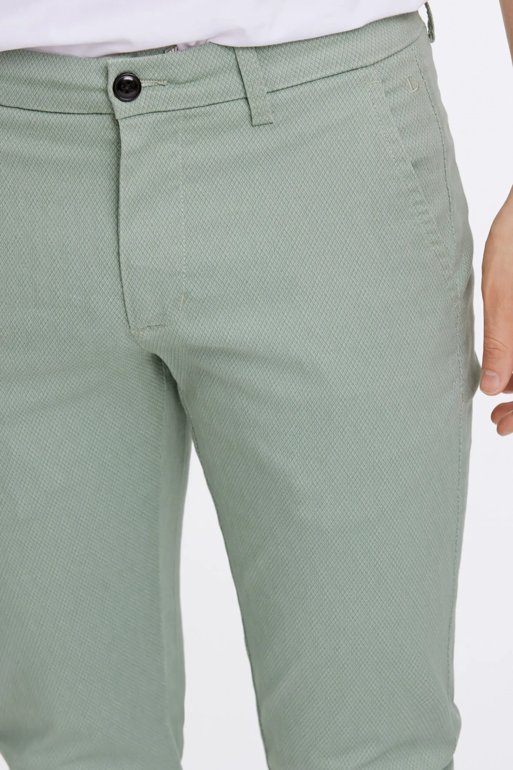 Chinos