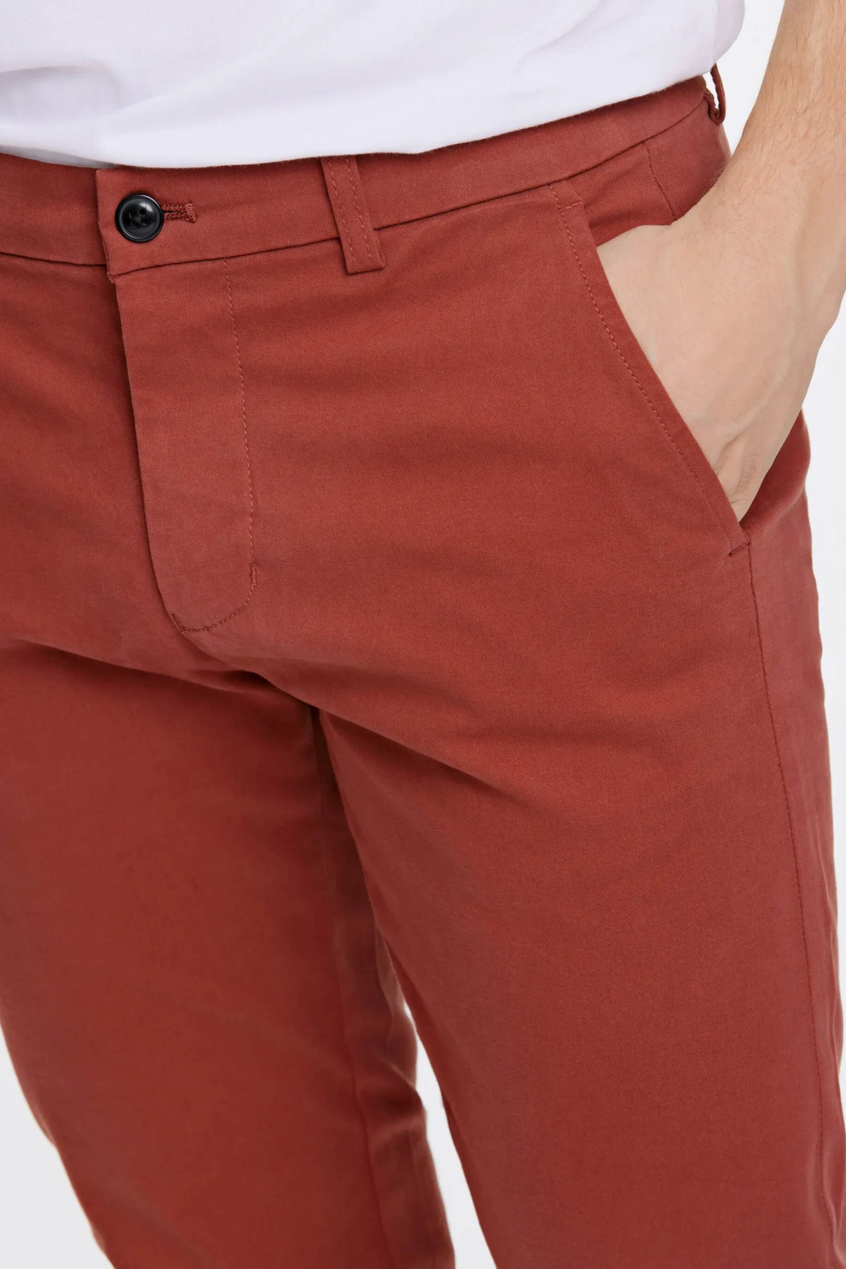 Chinos