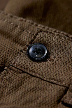 Chinos