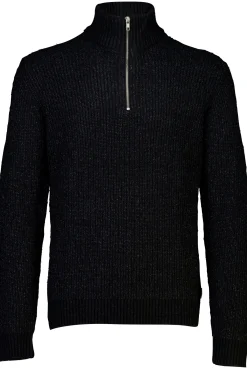 Half-zip