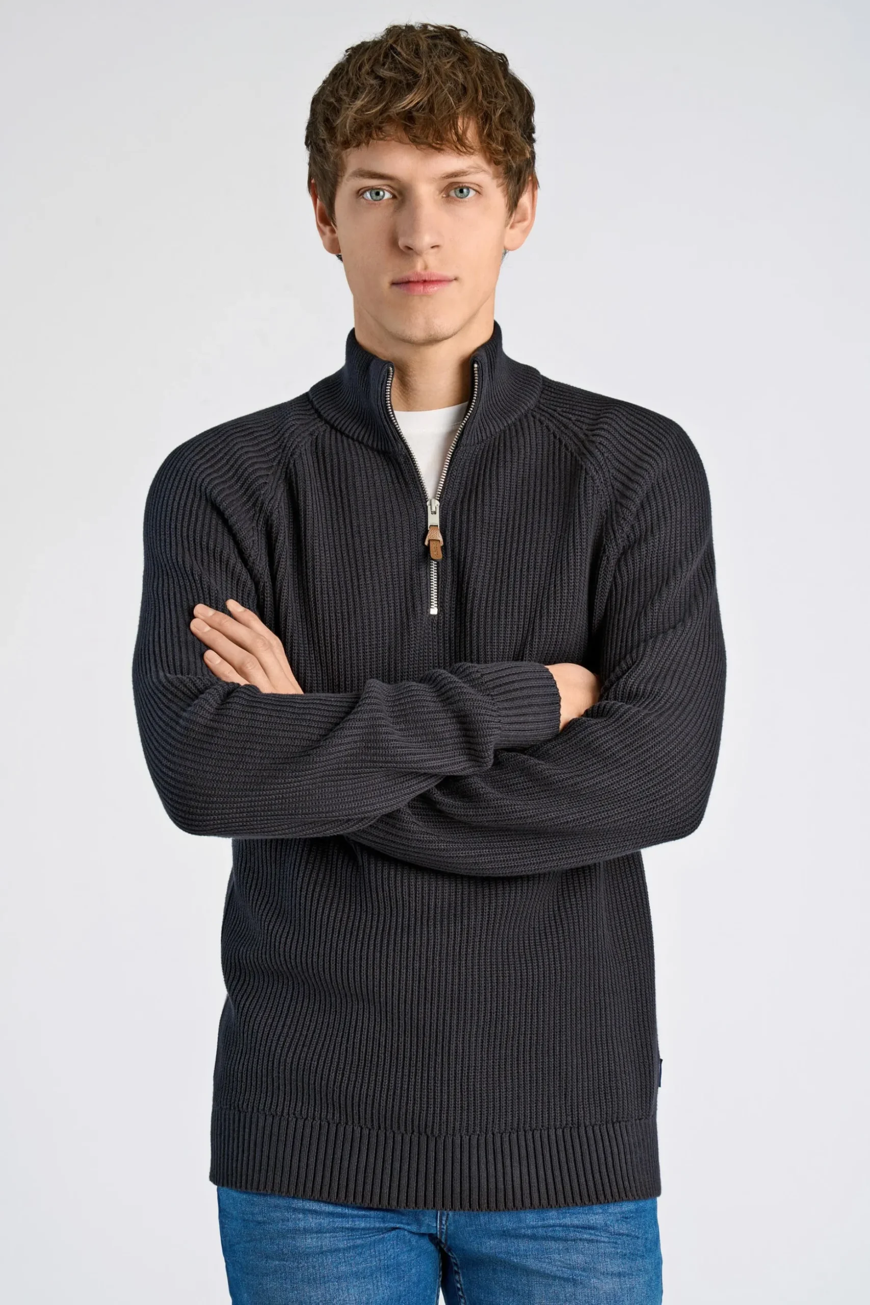 Half-zip