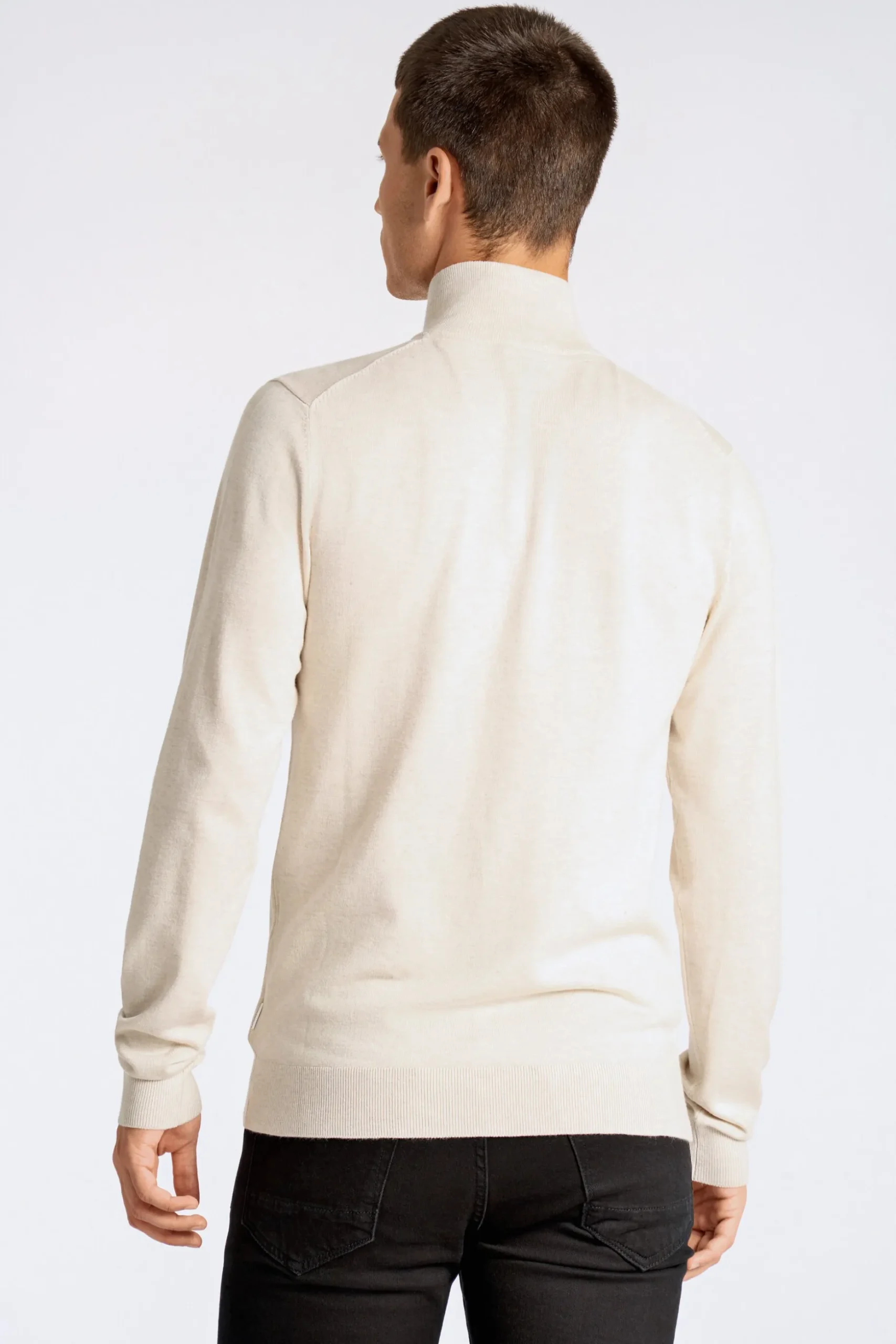 Half-zip