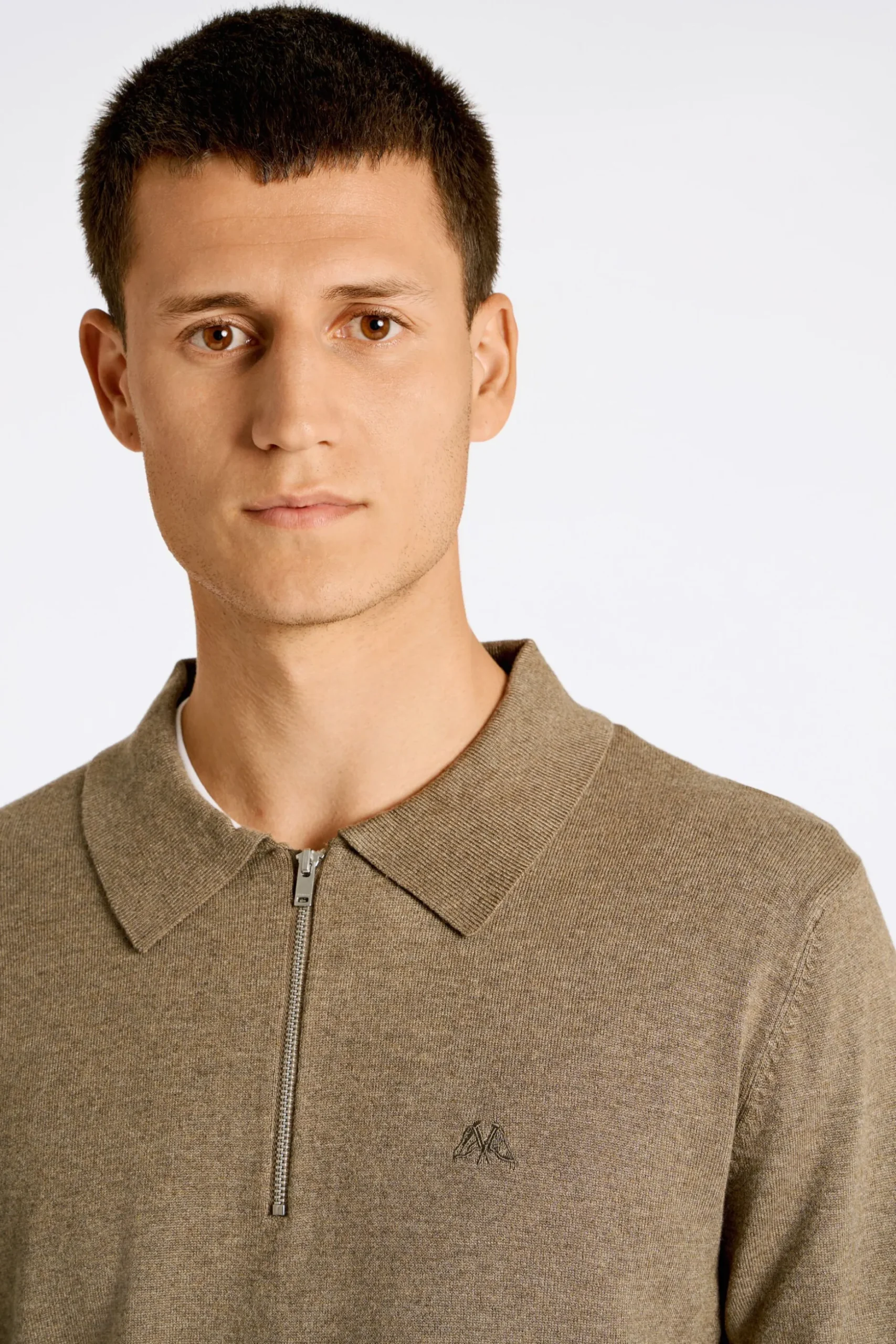 Half-zip