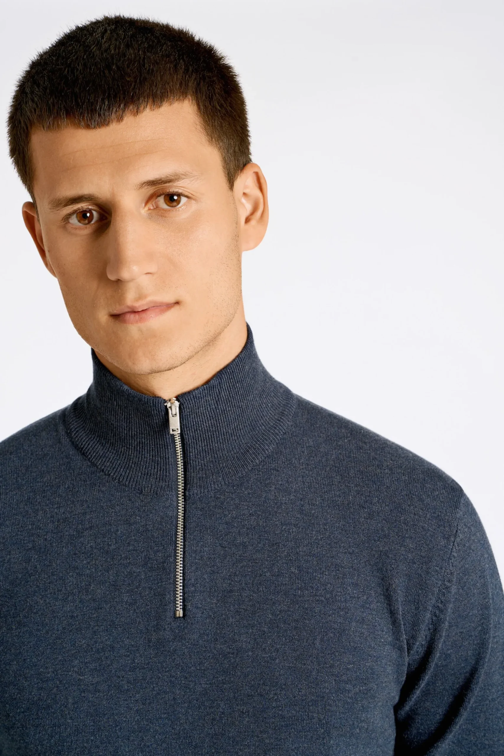 Half-zip