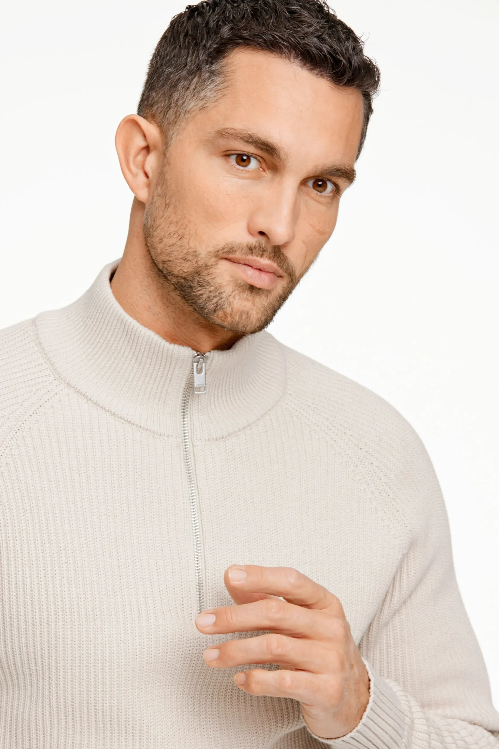 Half-zip