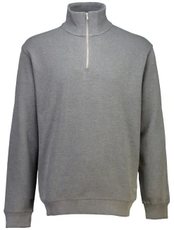 Half-zip