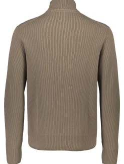 Half-zip