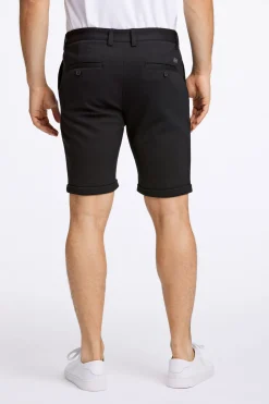 Performance shorts