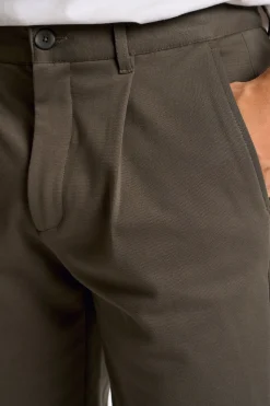 Performance shorts